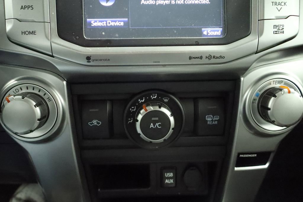 Used 2018 Toyota 4Runner SR5 Premium image 38