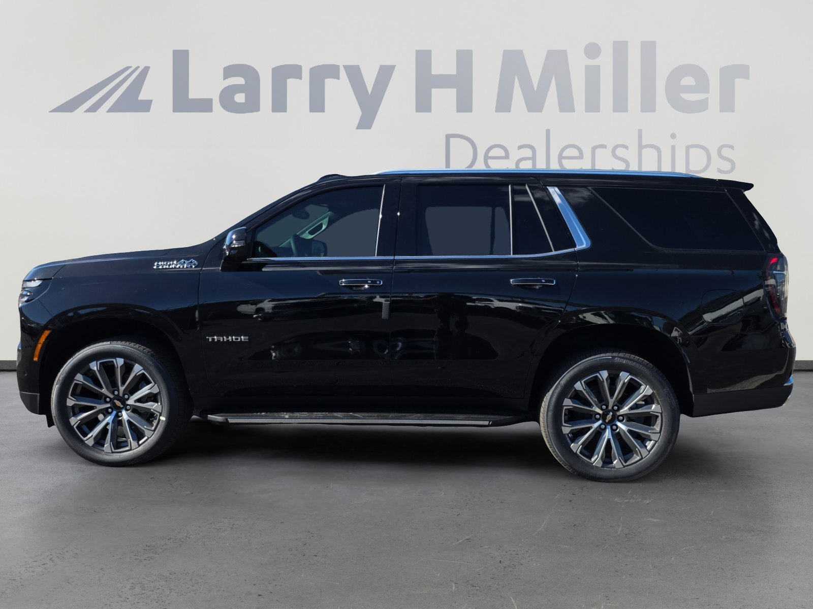 New 2026 Chevrolet Tahoe High Country image 2