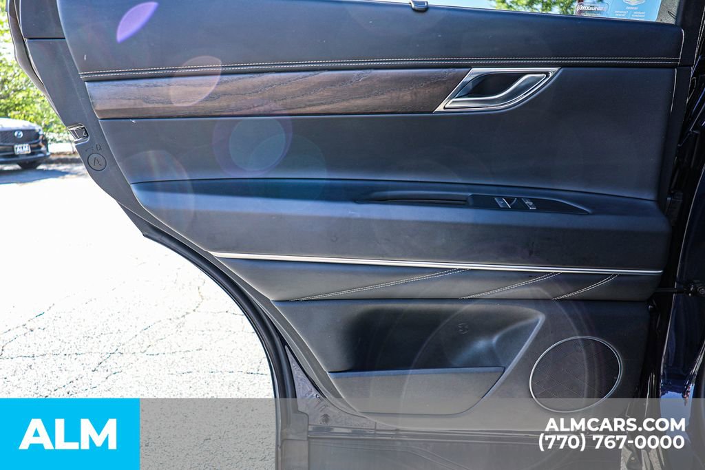 Used 2024 Genesis GV80 2.5T AWD/4WD image 55