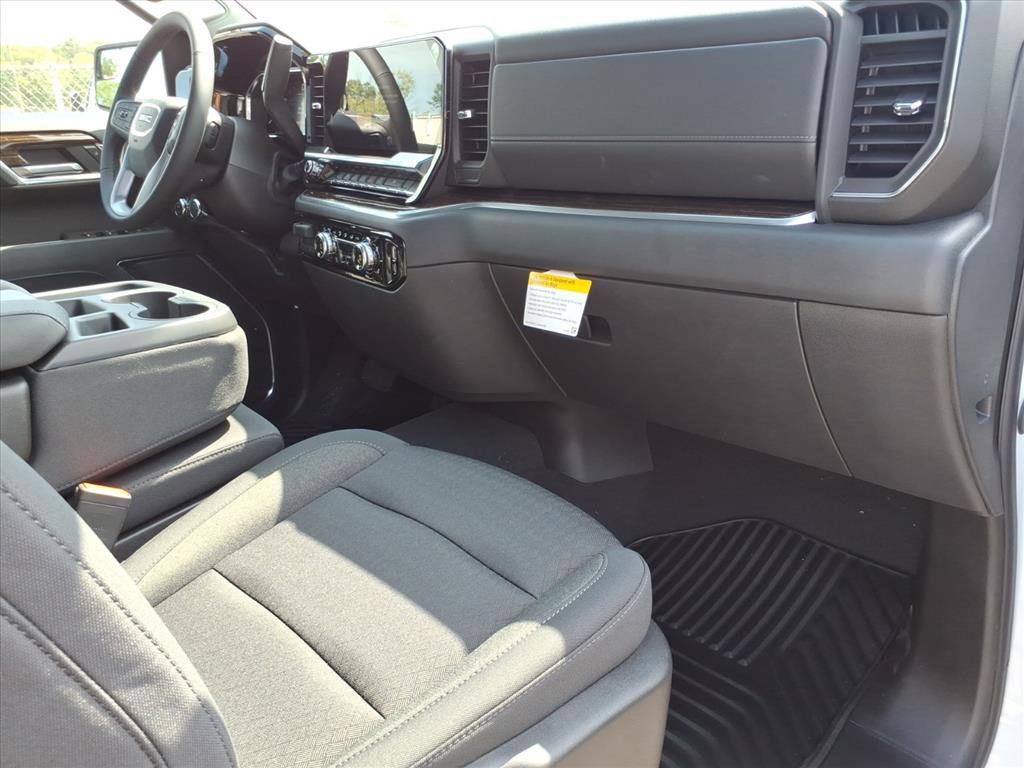 New 2026 GMC Sierra 1500 Elevation image 10