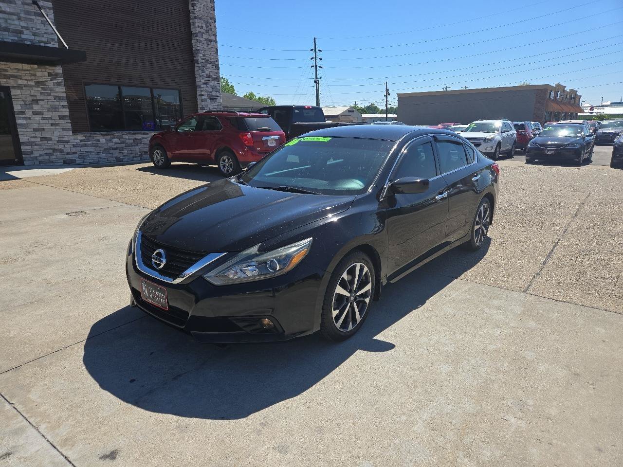 Used 2016 Nissan Altima 2.5 SR FWD image 2