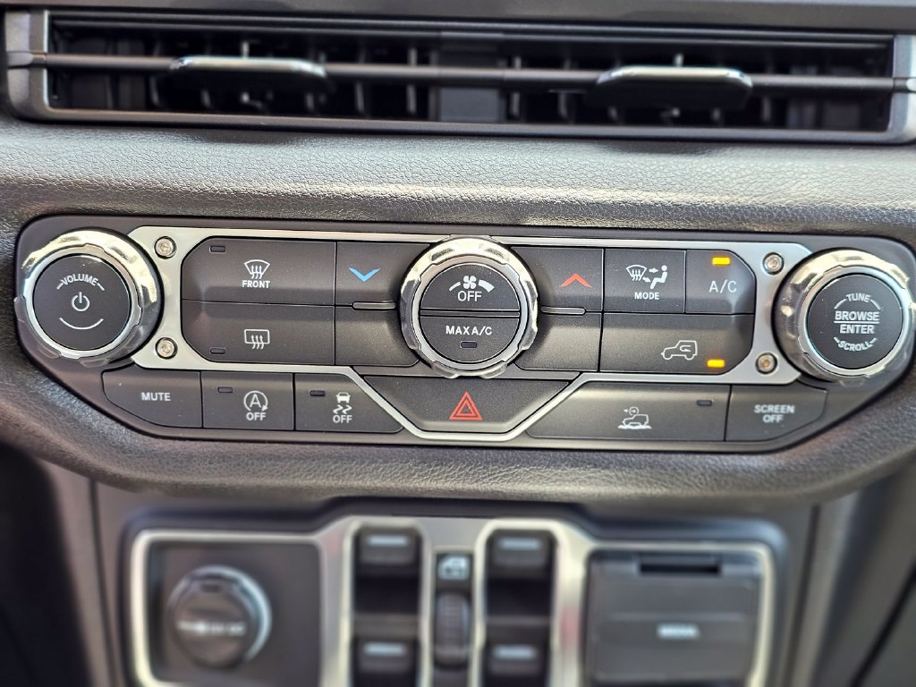 New 2026 Jeep Gladiator Sport AWD/4WD image 13