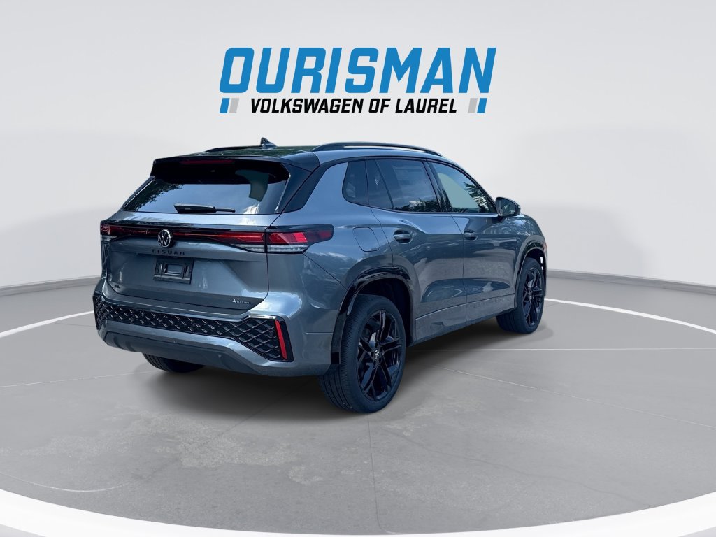 New 2026 Volkswagen Tiguan SE R-Line AWD/4WD image 8