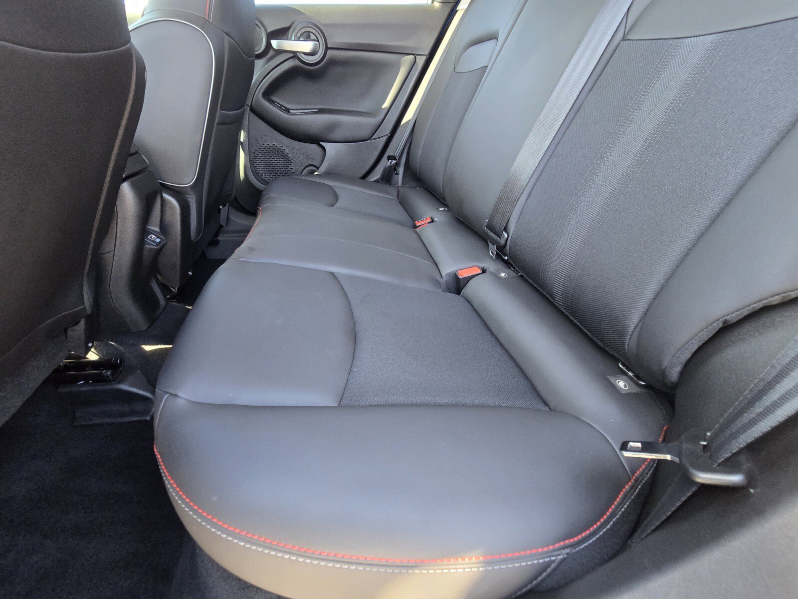 Used 2023 FIAT 500X Sport w/ Technology Group image 11