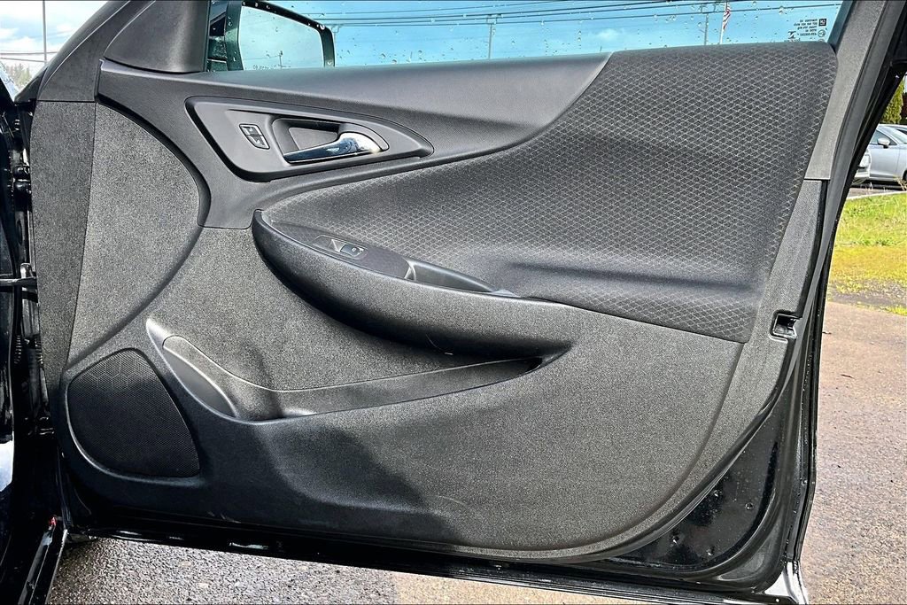 Used 2025 Chevrolet Malibu LT image 23