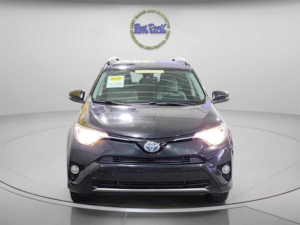 Used 2016 Toyota RAV4 XLE w/ Convenience Package AWD/4WD image 9