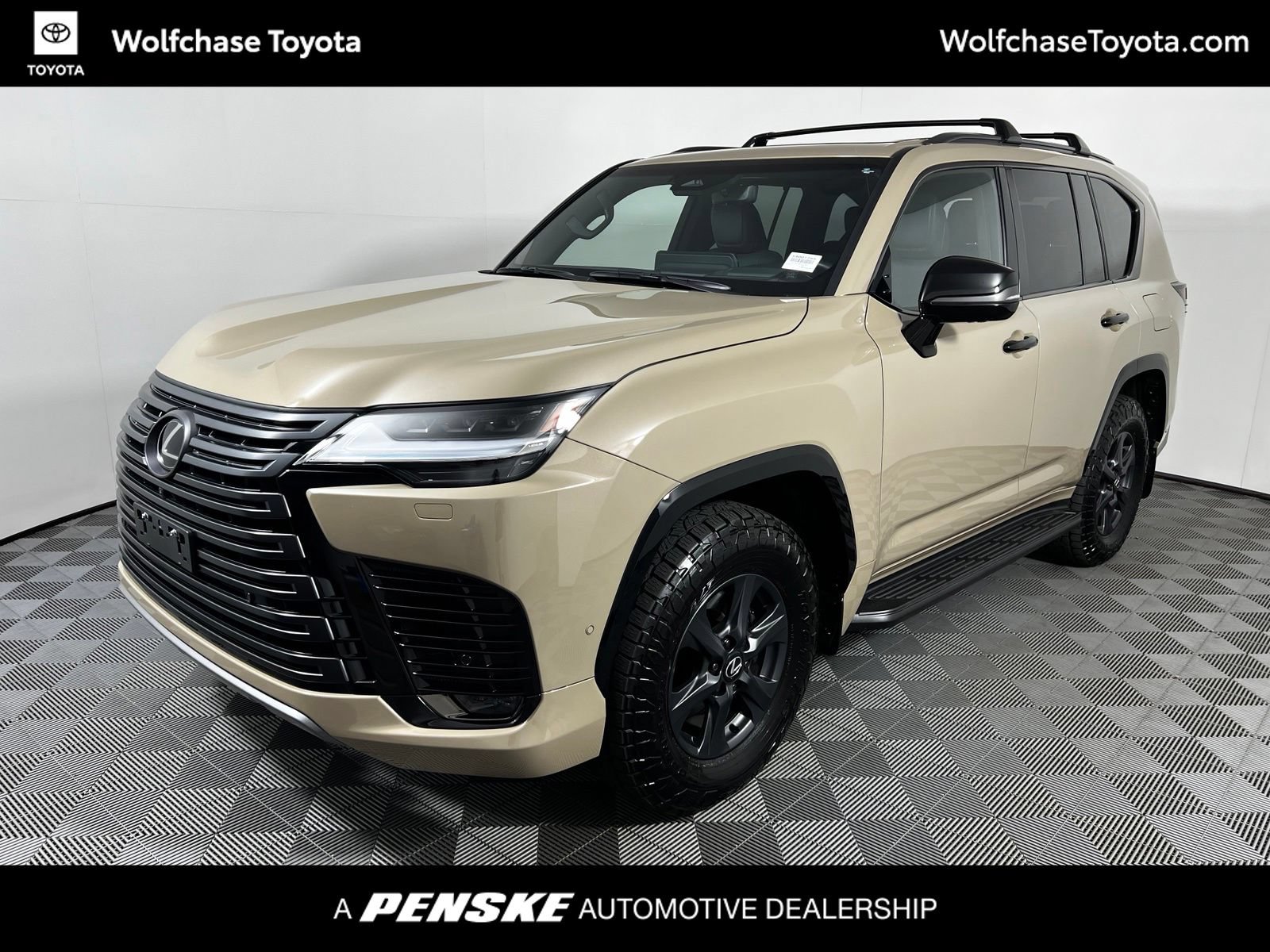 Used 2025 Lexus LX 700h Overtrail AWD/4WD image 1