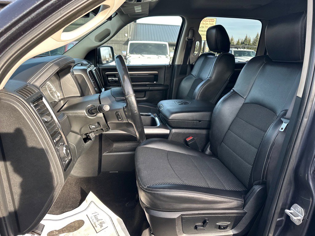 Used 2016 RAM 1500 Sport w/ Convenience Group AWD/4WD image 17