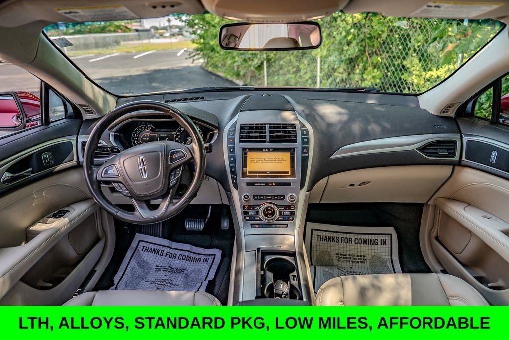 Used 2019 Lincoln MKZ Premiere FWD image 16