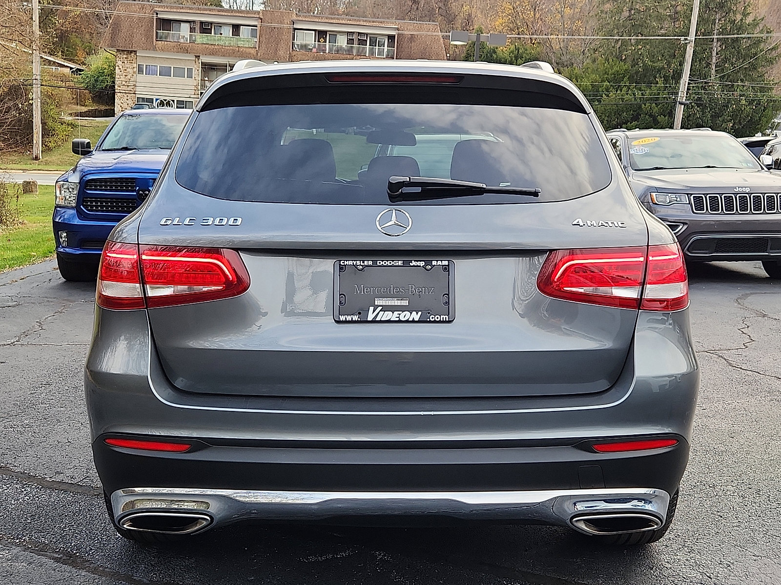 Used 2016 Mercedes-Benz GLC 300 4MATIC image 5