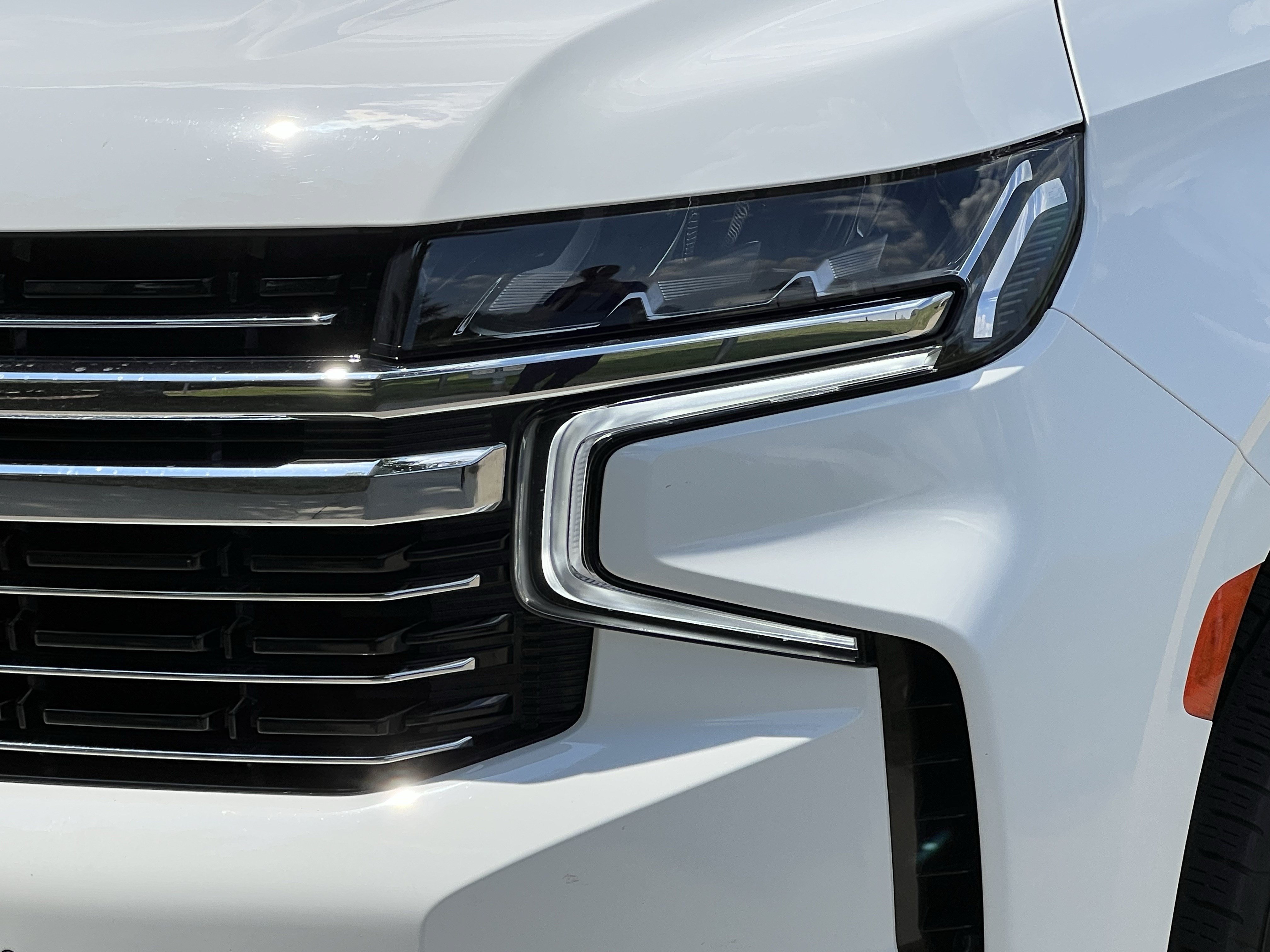 Used 2022 Chevrolet Tahoe LT w/ Luxury Package AWD/4WD image 7
