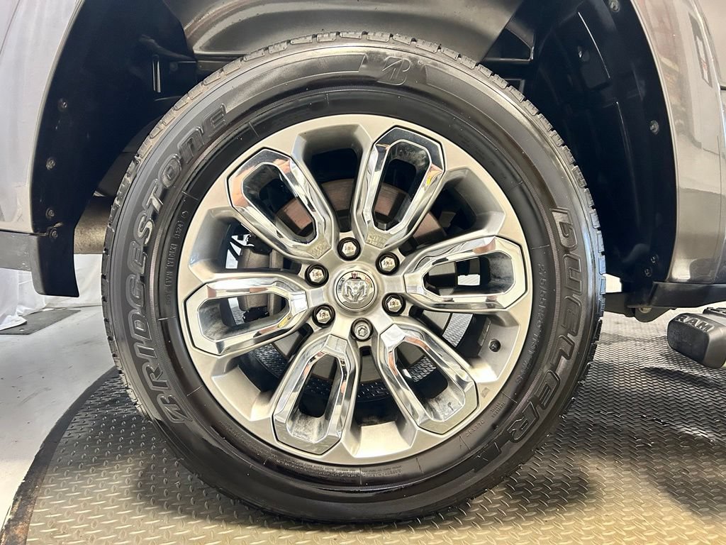 Used 2022 RAM 1500 Laramie w/ Sport Appearance Package RWD image 9