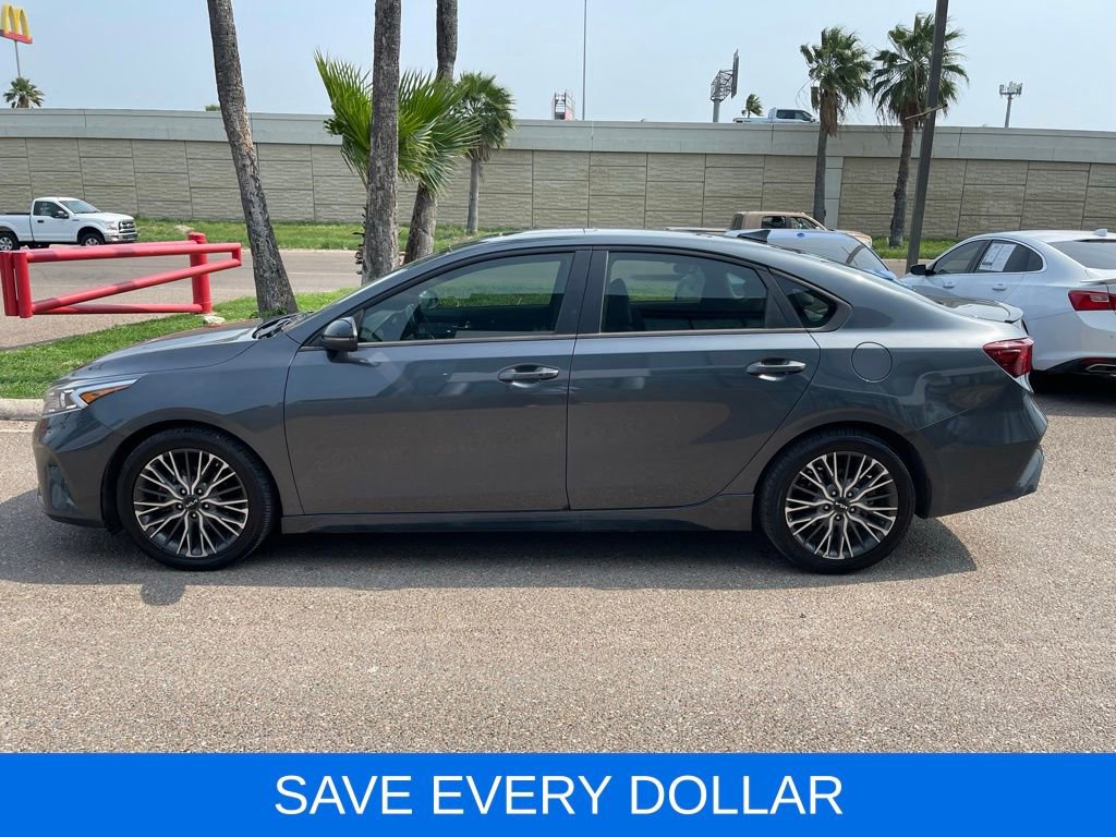 Used 2022 Kia Forte GT-Line w/ GT-Line Premium Package FWD image 3