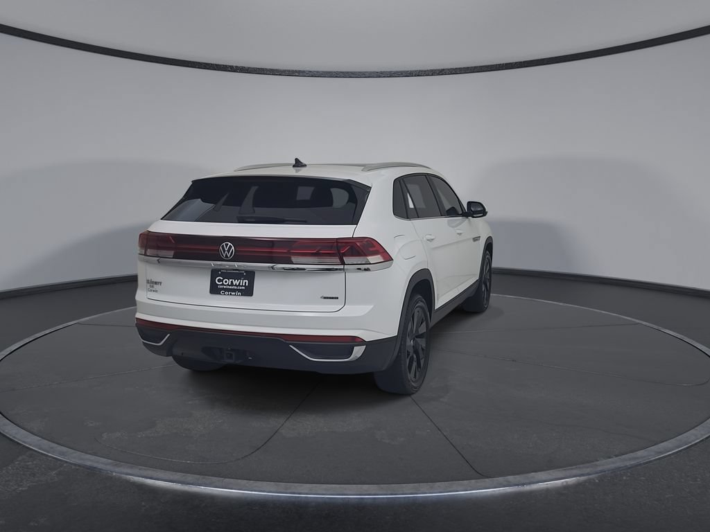 Used 2025 Volkswagen Atlas Cross Sport SE AWD/4WD image 13
