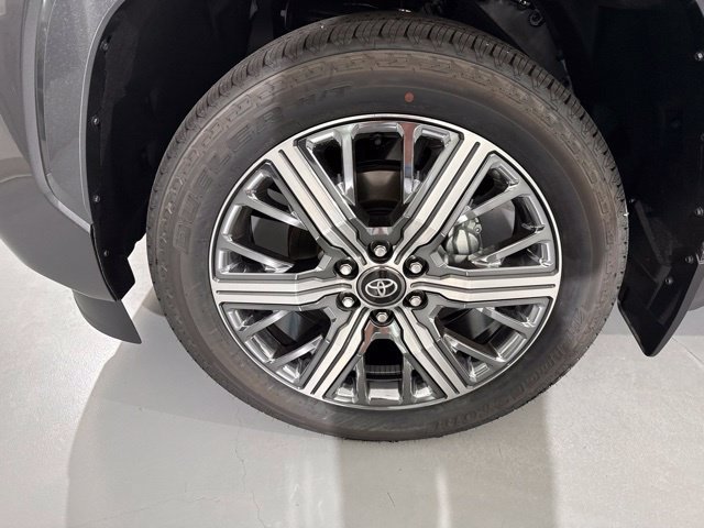 New 2026 Toyota Sequoia Capstone AWD/4WD image 4