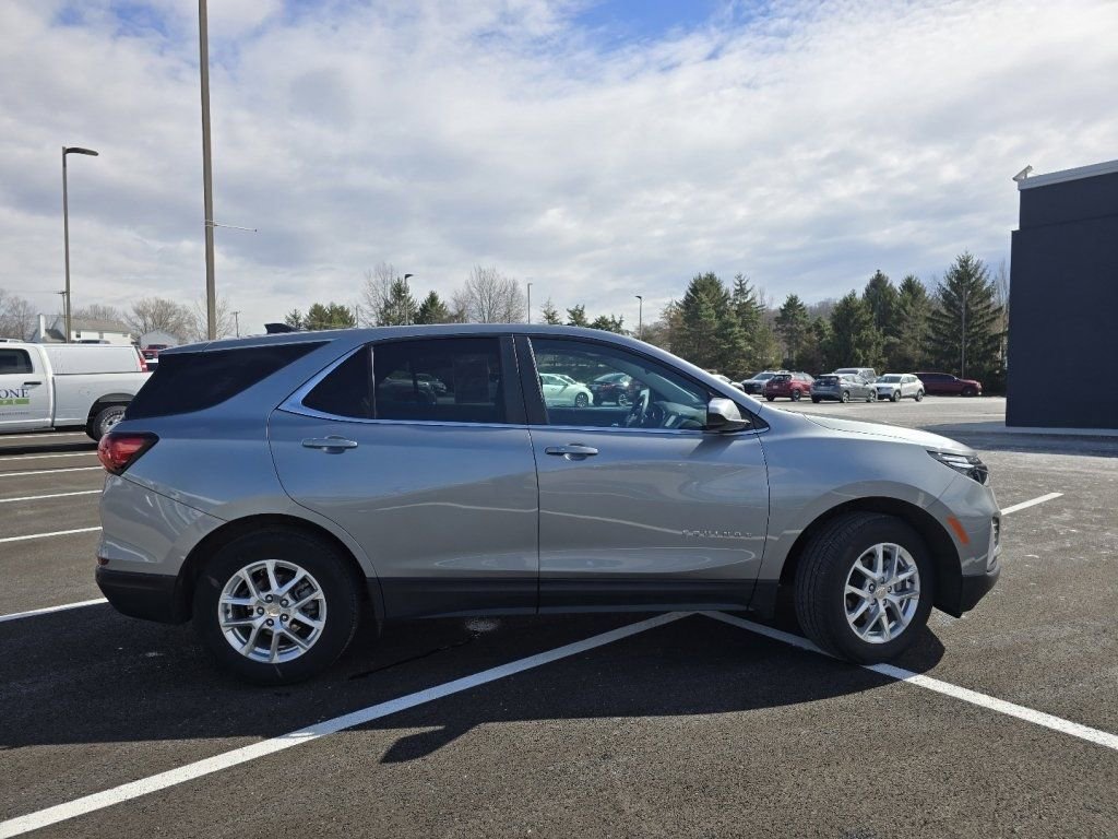Used 2024 Chevrolet Equinox LT image 13