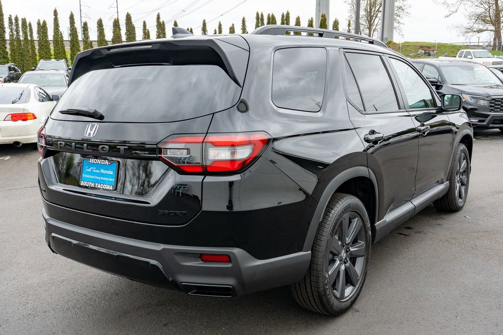 New 2026 Honda Pilot Sport image 6