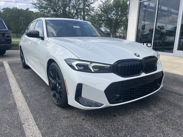 New 2025 BMW 330i xDrive Sedan w/ M Sport Package video 1