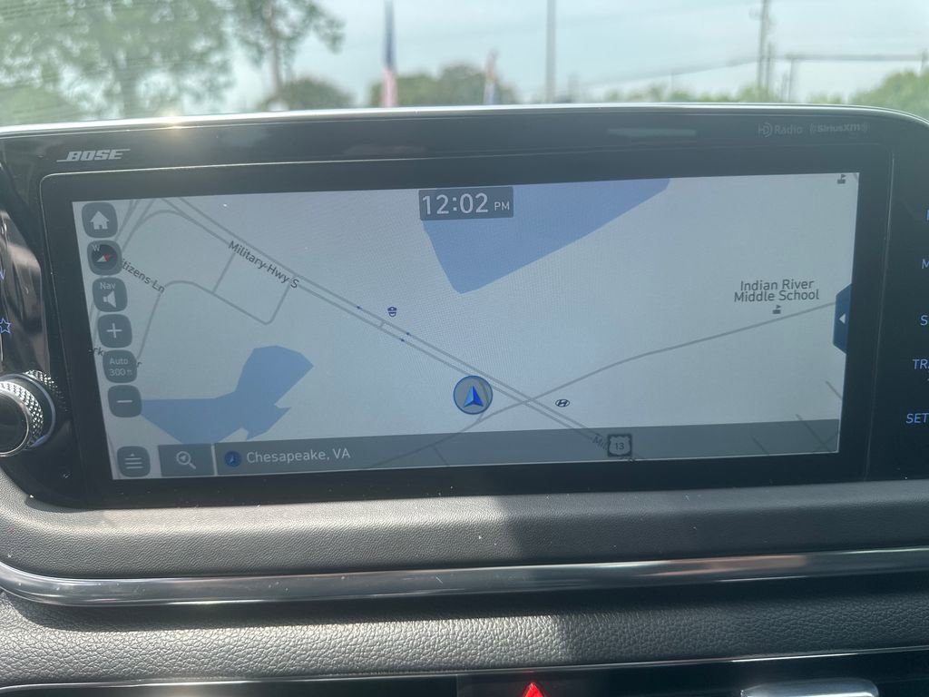 Used 2021 Hyundai Sonata Limited w/ Preferred Accessory Package FWD image 11