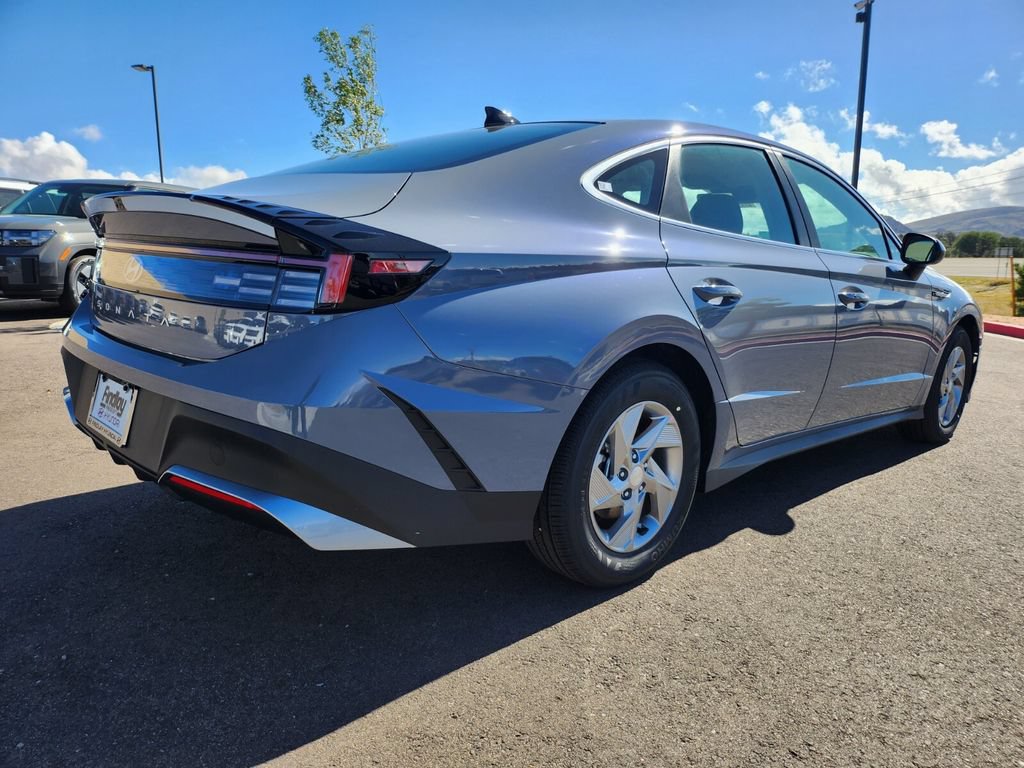 New 2026 Hyundai Sonata SE FWD image 5