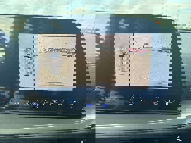 New 2026 Chevrolet Traverse LT w/ Driver Confidence Package image 21