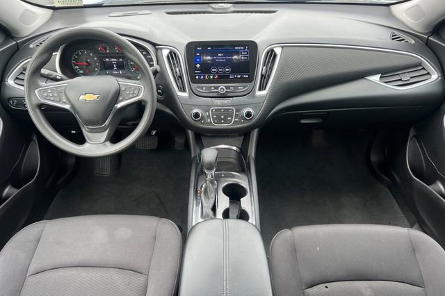 Used 2023 Chevrolet Malibu LT image 16