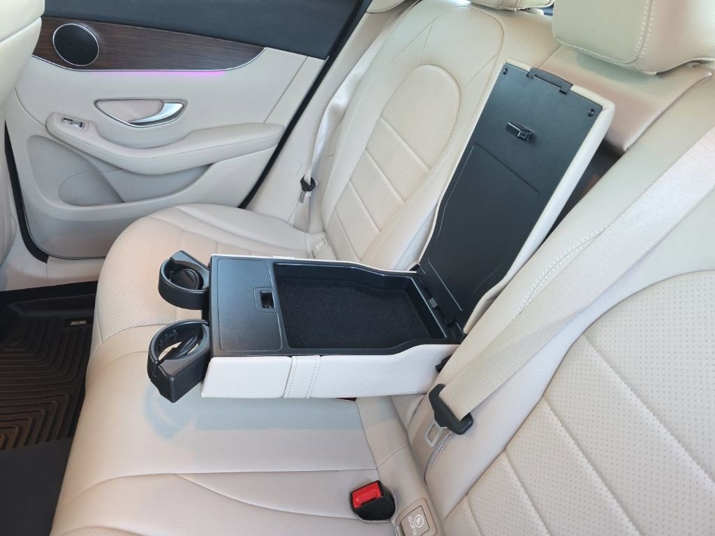 Used 2022 Mercedes-Benz GLC 300 4MATIC image 28