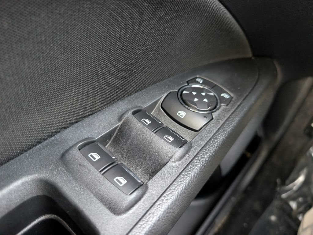 Used 2019 Ford Fusion SE image 31