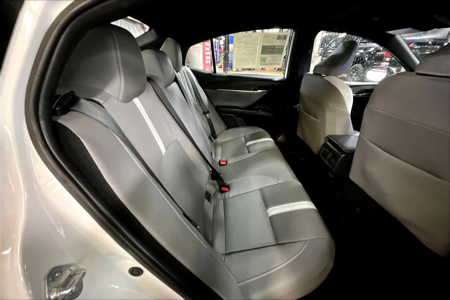 Certified 2025 Toyota Camry SE image 18