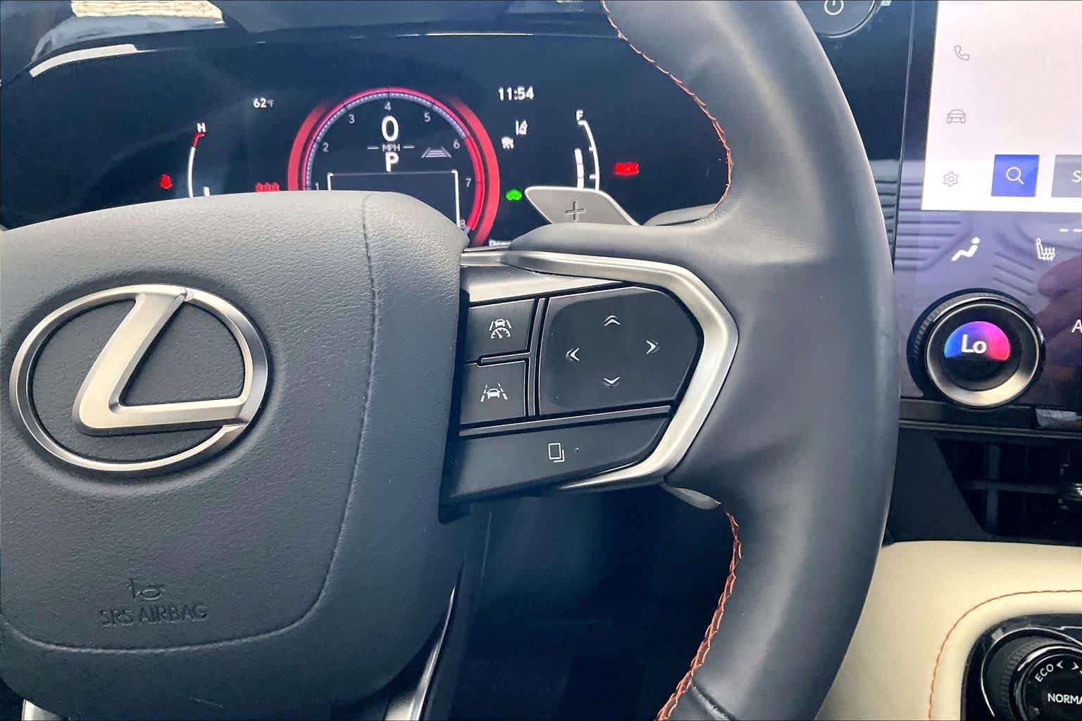 Used 2023 Lexus NX 350h AWD image 25