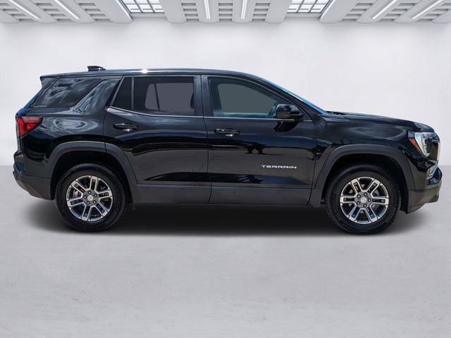 Used 2026 GMC Terrain Elevation AWD/4WD image 3