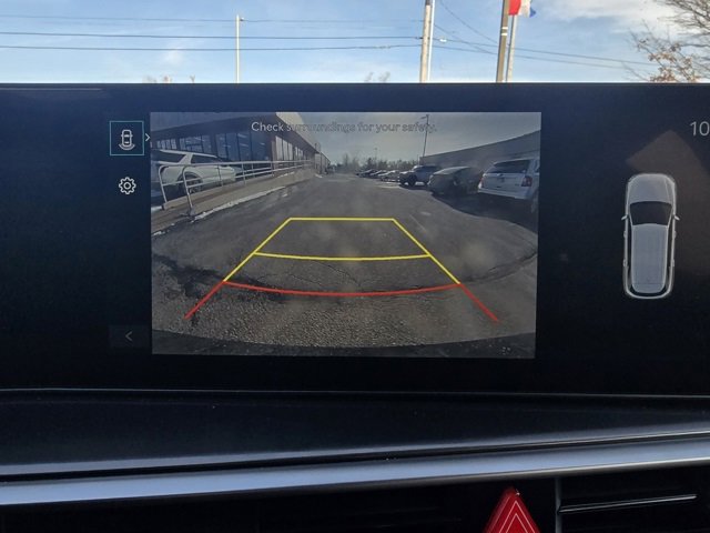 Used 2025 Kia Sorento S image 22