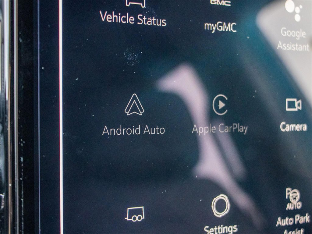 New 2025 GMC Yukon XL Denali image 33