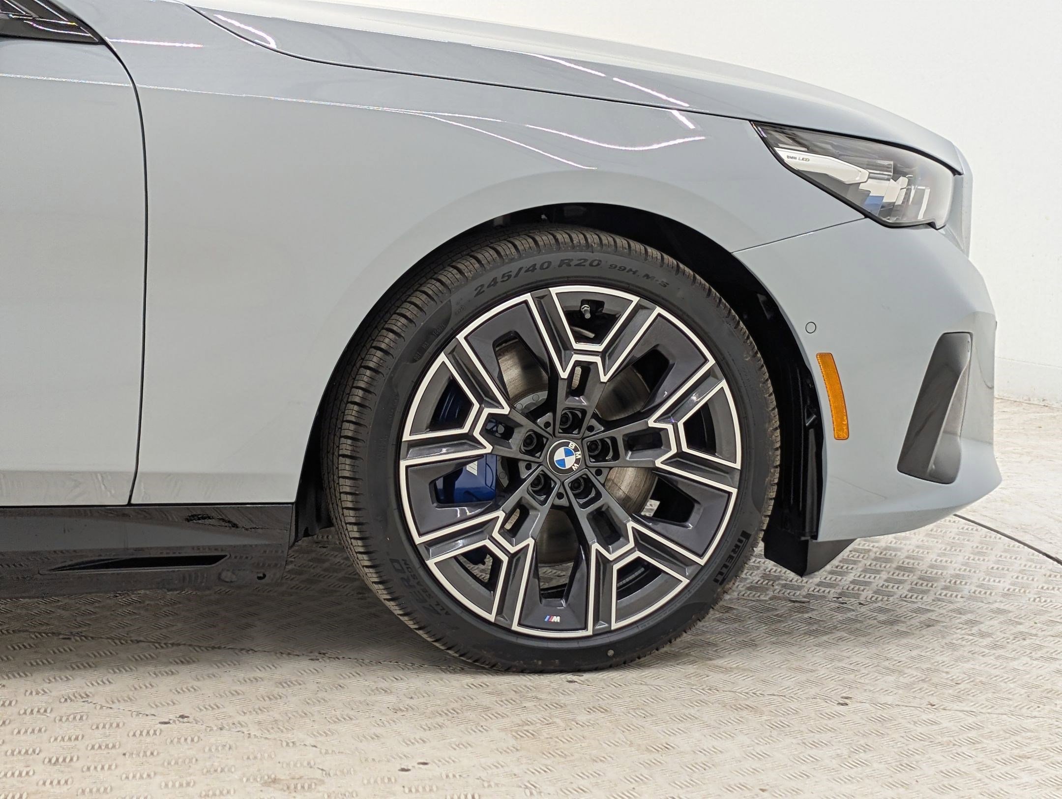 New 2026 BMW i5 eDrive40 w/ M Sport Package RWD image 12