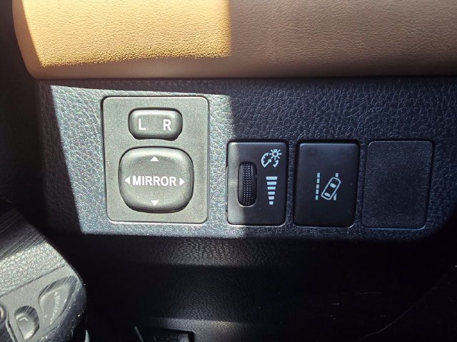 Used 2017 Toyota RAV4 Limited w/ All Weather Liner Package AWD/4WD image 27