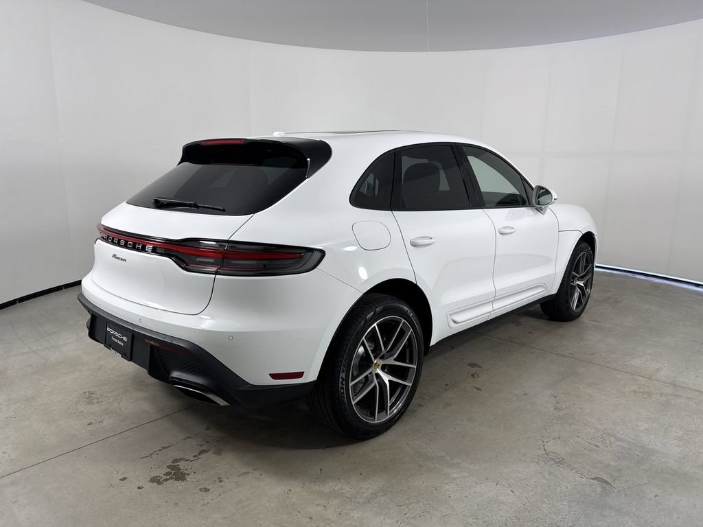 New 2026 Porsche Macan AWD/4WD image 7