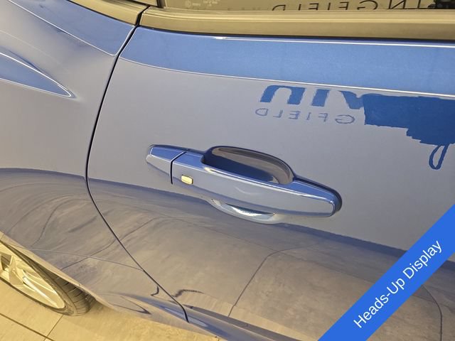 Used 2020 Chevrolet Camaro SS RWD image 9