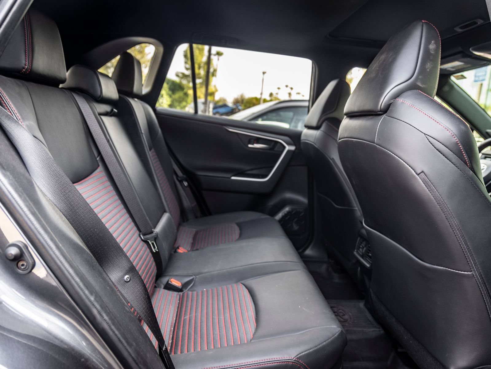 Used 2024 Toyota RAV4 XSE w/ Weather Package AWD/4WD image 14