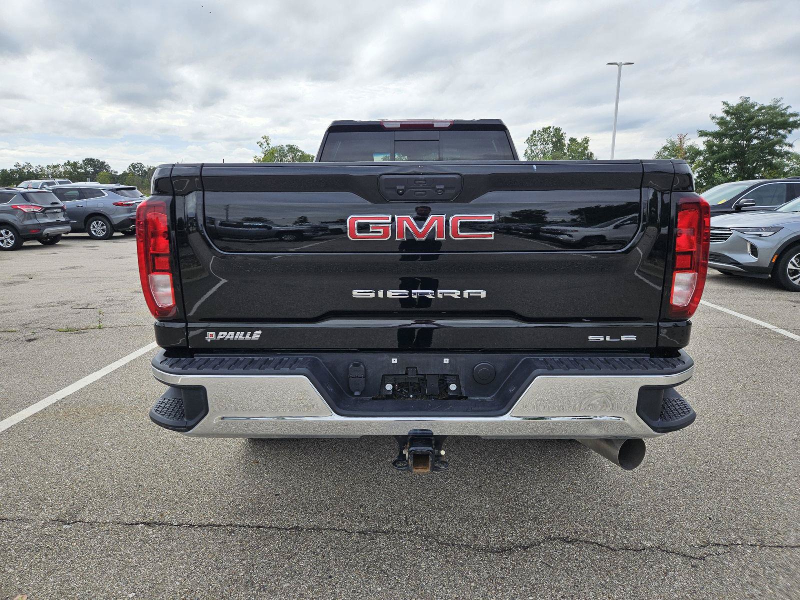 Used 2025 GMC Sierra 2500 SLE w/ Preferred Package AWD/4WD image 6