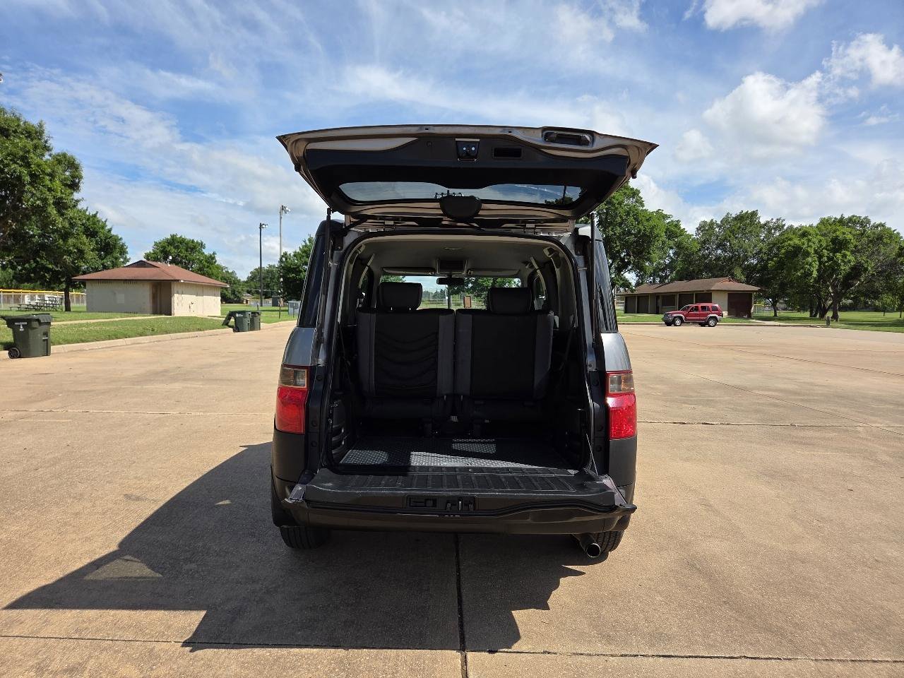 Used 2005 Honda Element EX image 26