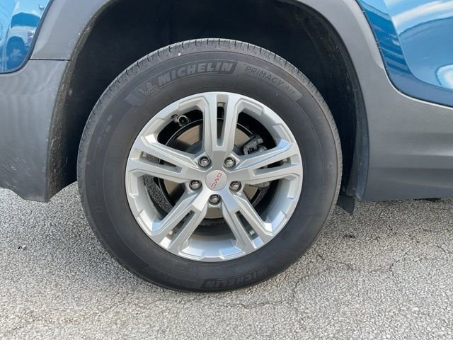 Used 2020 GMC Terrain SLE w/ Driver Convenience Package image 9