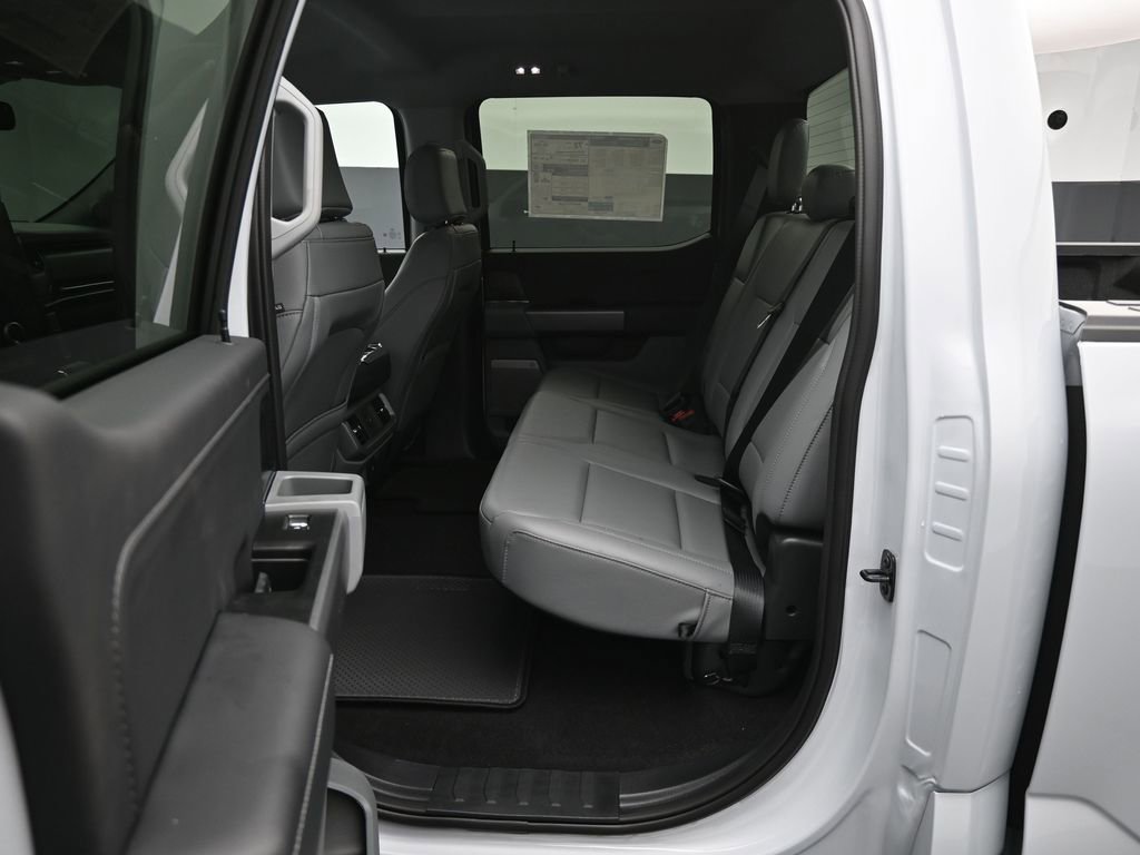 New 2025 Ford F150 Lightning Flash AWD/4WD image 18