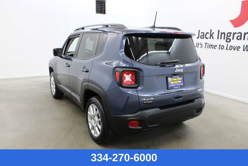 Used 2022 Jeep Renegade Latitude image 2
