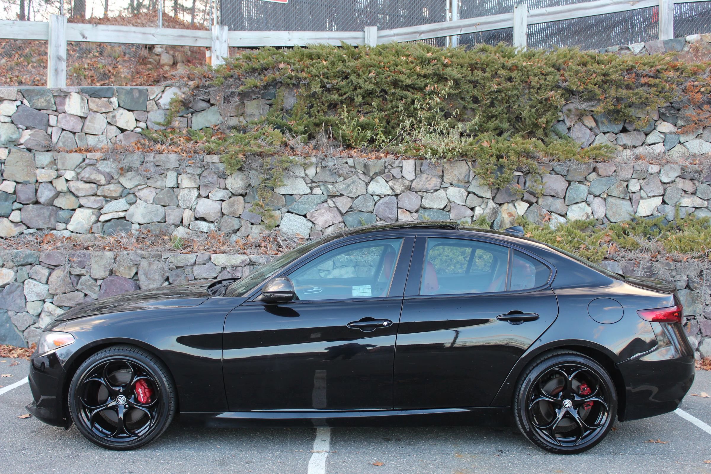 Used 2019 Alfa Romeo Giulia Ti Sport w/ Quick Order Package 22S Sport image 6