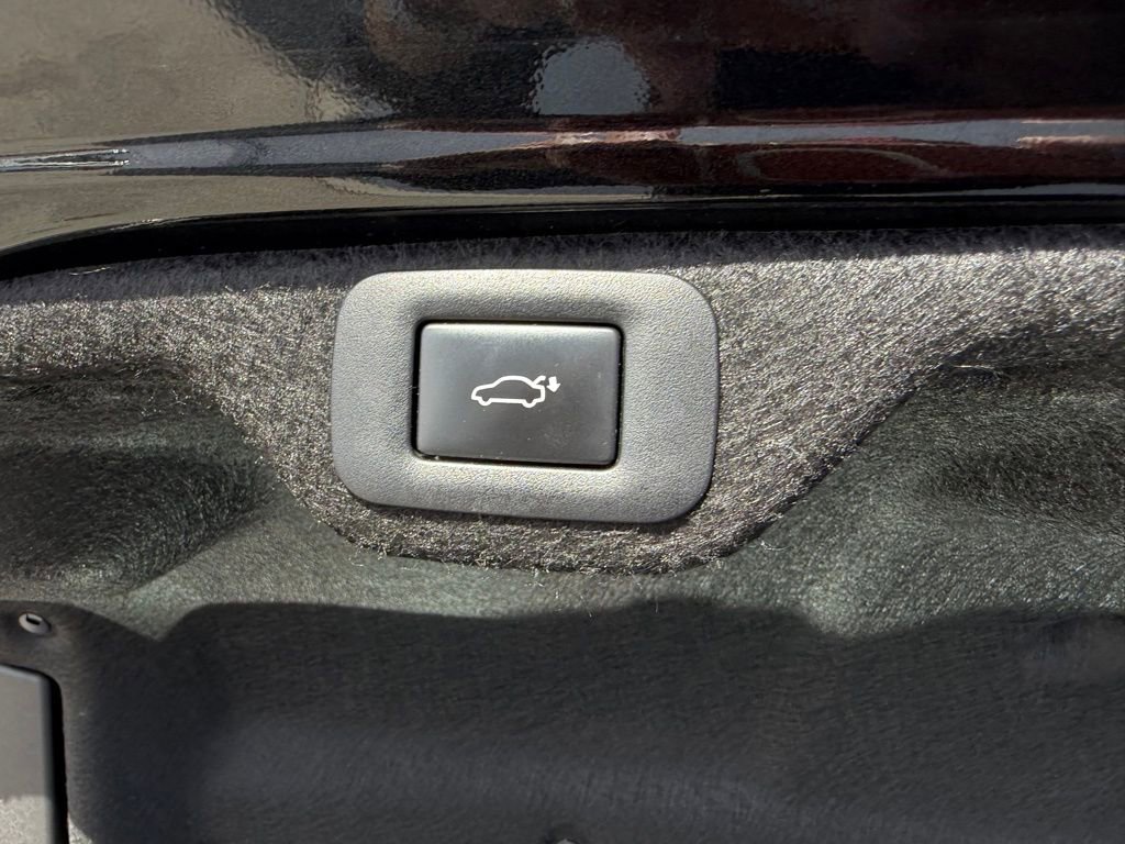 Used 2023 Lexus ES 250 w/ Premium Package image 30