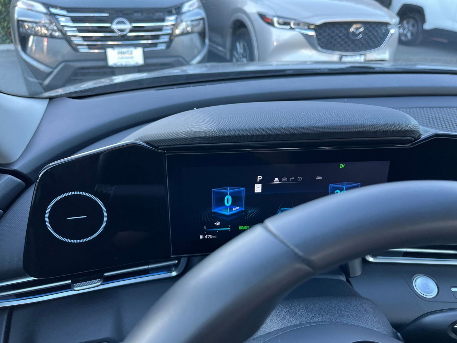 Used 2025 Hyundai Elantra Limited image 35