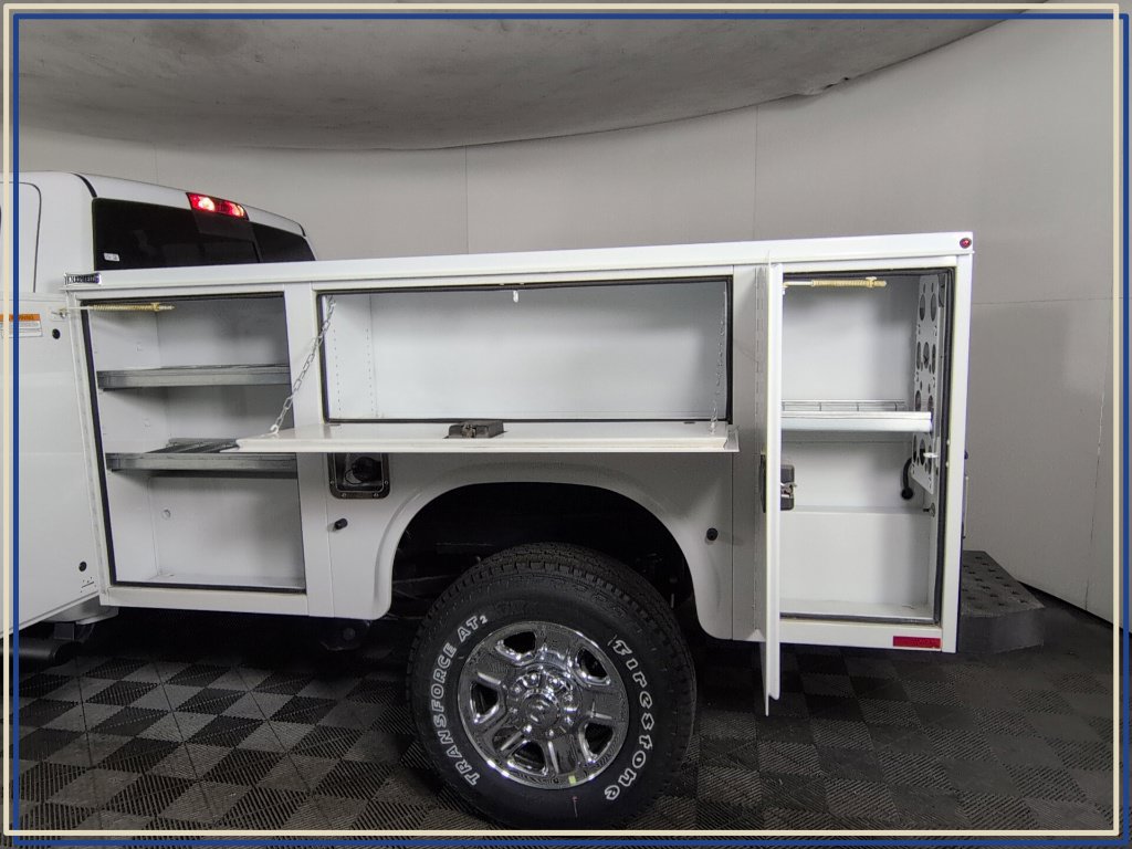 New 2026 RAM 2500 Tradesman AWD/4WD image 2