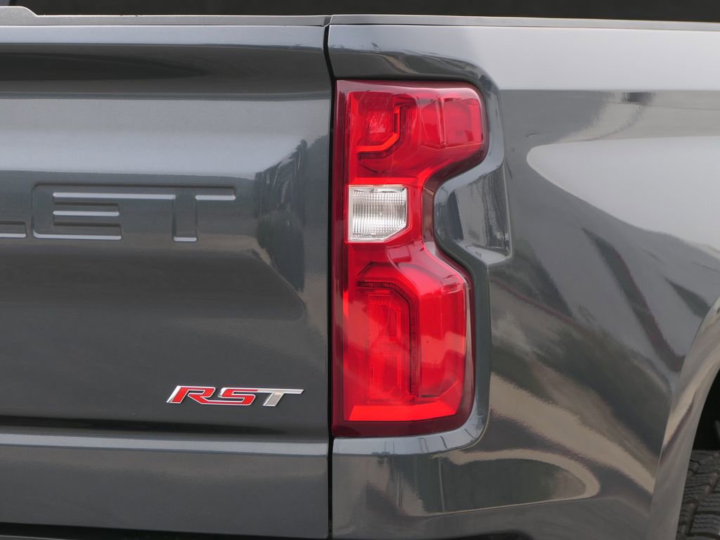 Used 2021 Chevrolet Silverado 1500 RST w/ Z71 Off-Road Package image 3