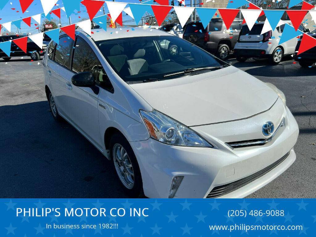 Used 2013 Toyota Prius V Two FWD image 1