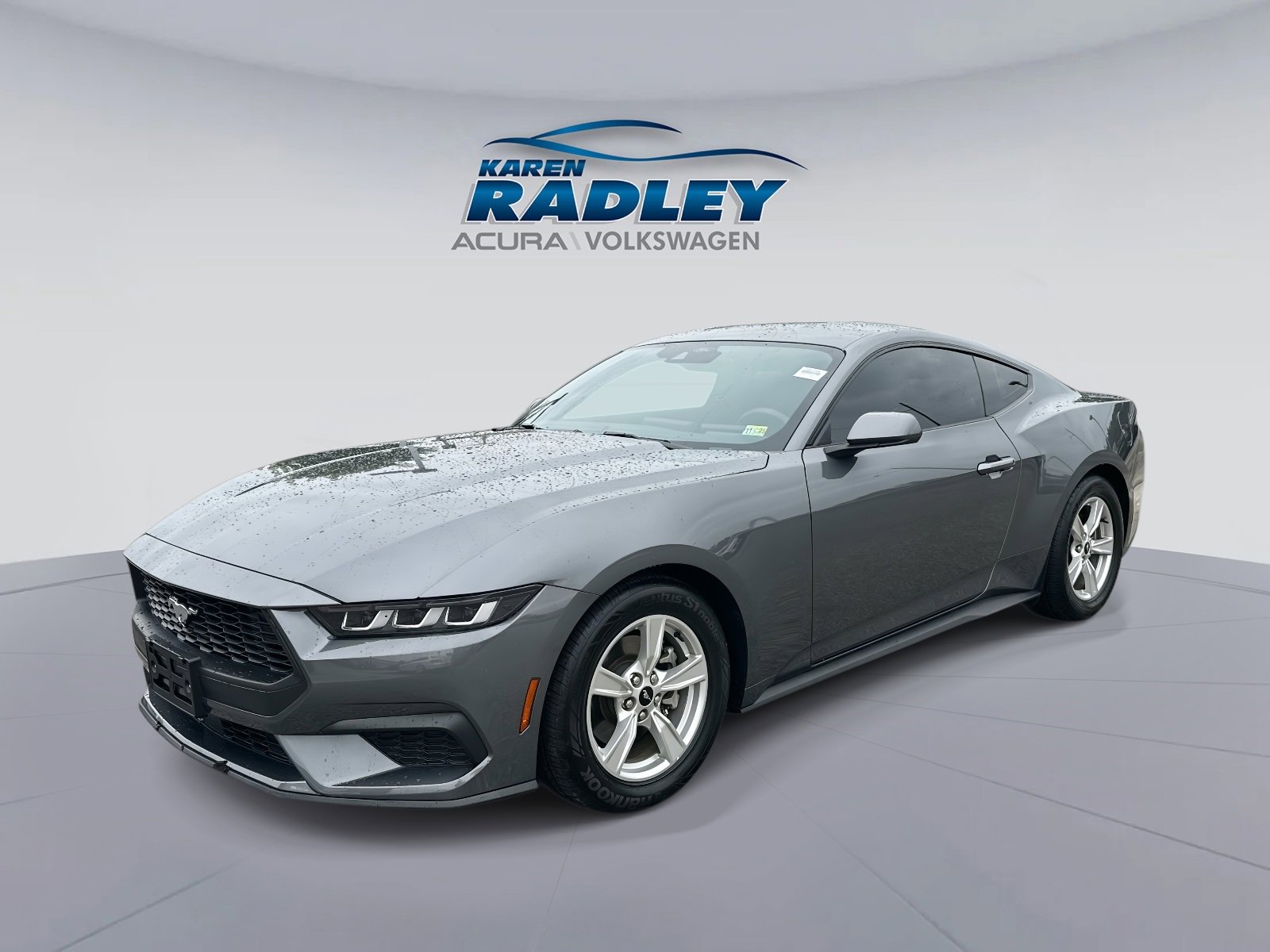 Used 2024 Ford Mustang Coupe image 21